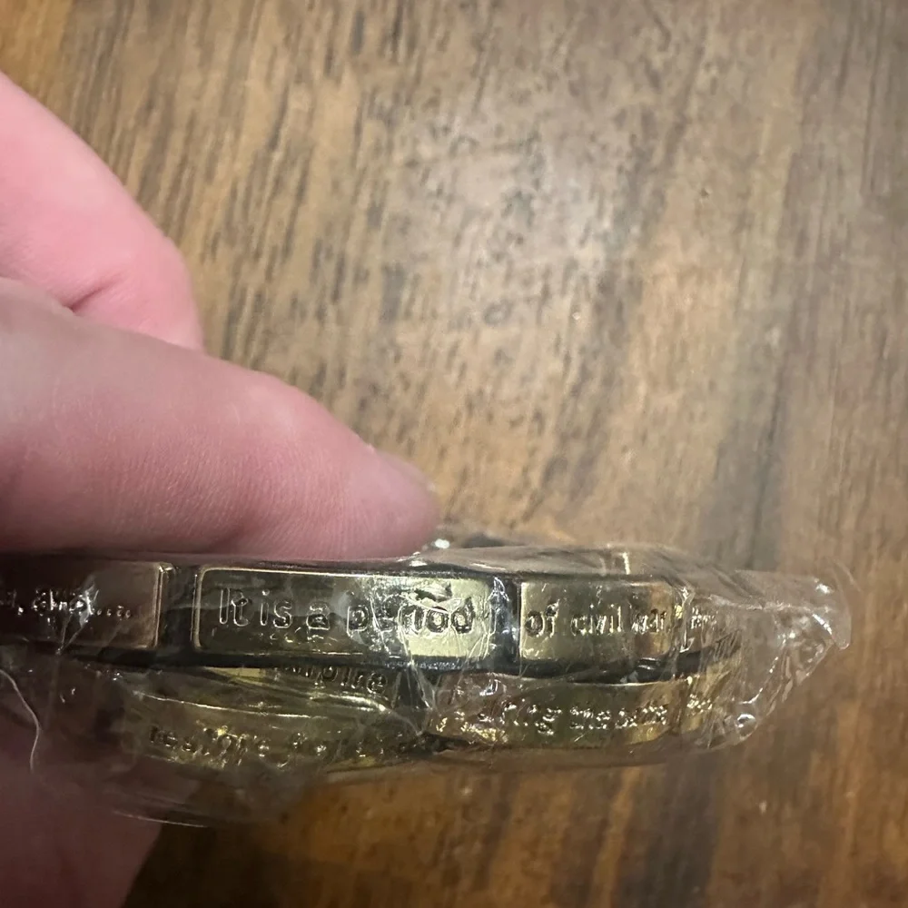 Star Wars A new hope crawl leather wrap Bracelet NWT - Picture 6 of 7